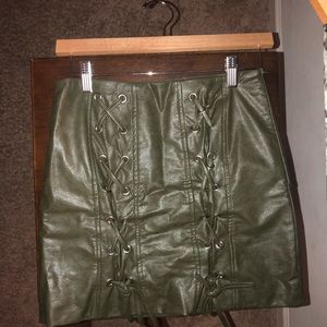 LF skirt